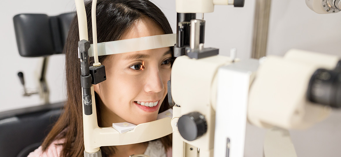 Adult Eye Exam : In Focus Eyecare